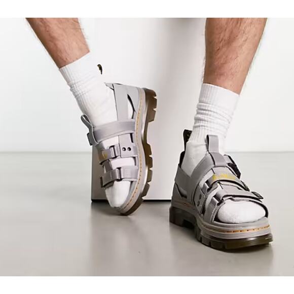 Dr. Martens Pearson Multi Strap Sandals Grey Men's Size 13 NEW - Picture 1 of 6